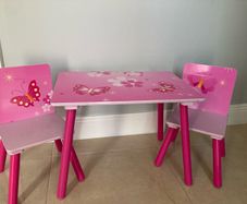 Child's table & chairs