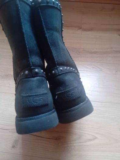 ladies boots UGG size 7.5/40