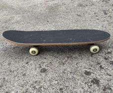 Skateboard - Max User Weight 20kgs