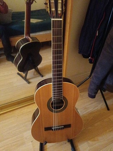 Classic guitar need it gone 50eu only today