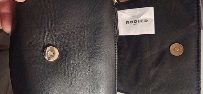 hand bag