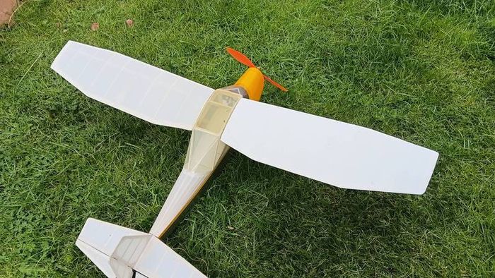 radio controlled model airplane