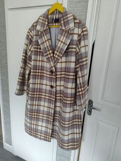 Ladies coat  Mark's and Spencer Size 20