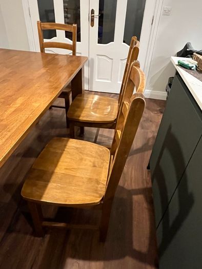 Hardwood Dining Table and 6 Chairs