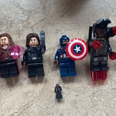 Lego Super Hero Airport Battle 76051