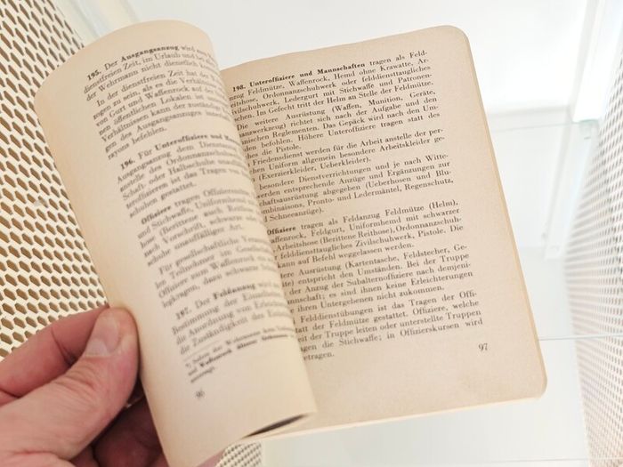 Vintage 1954 Swiss Army service regulation book, known as the Dienstreglement Collectable Militaria