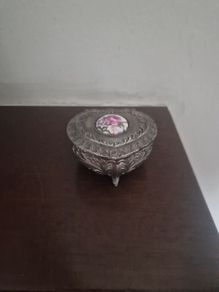 vintage trinket box
