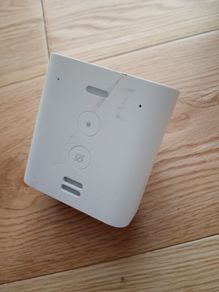 Amazon Echo Flex Plug-in Smart Speaker