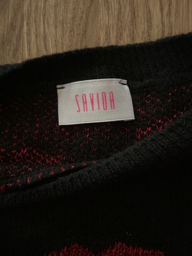 Savida Black Red Lips jumper Size Small