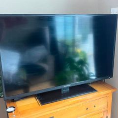 Thomson 42" Full HD TV Killester