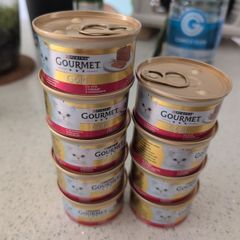 Cat food Gourmet gold with beef