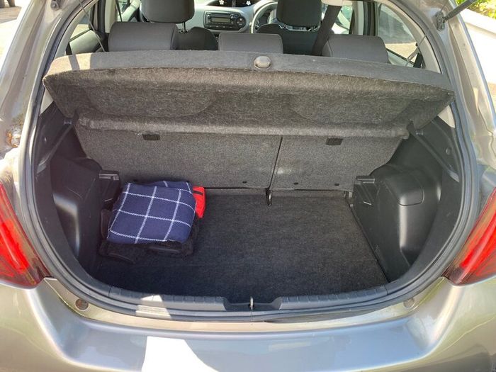 Toyota Yaris 2015