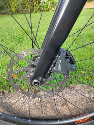 Cube Cross Race Cyclocross Bike, 50cm, carbon fork, Hydraulic brakes