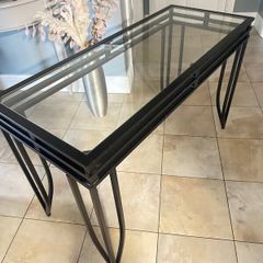 Black Iron Table