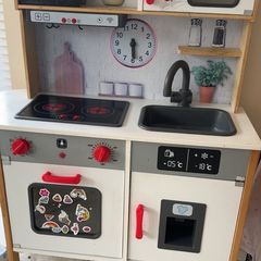 Play kitchen