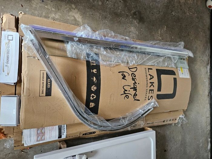 Shower tray and screen for sale