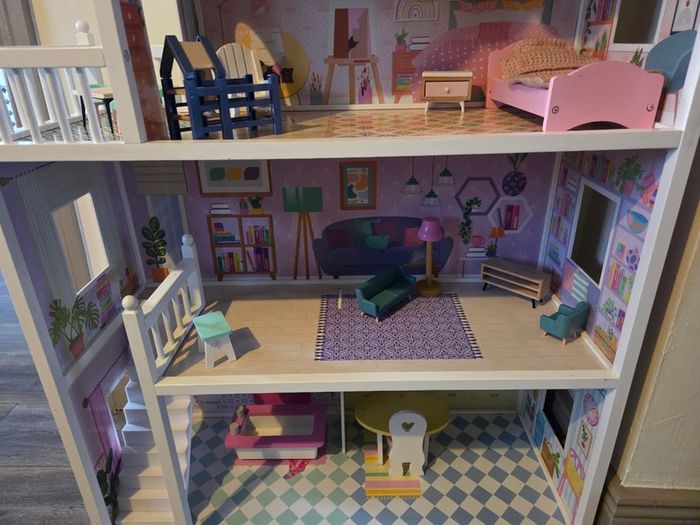Doll house