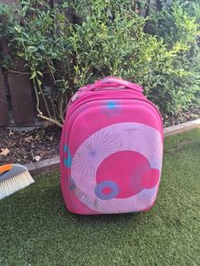 Suit case