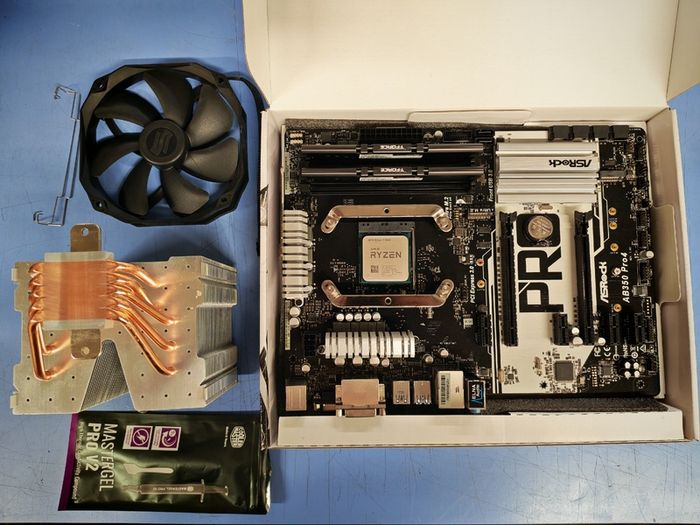 AMD R5 5600+Asrock B350 Pro4+32gb 3600 Cl18+Fortis3