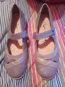 footflexx beige shoes, size 37