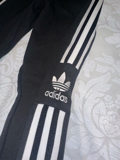 Adidas Women's Black Cotton 3 Stripes Leggings - size UK 8