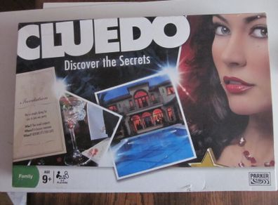 Cluedo Discover the Secrets Board Game