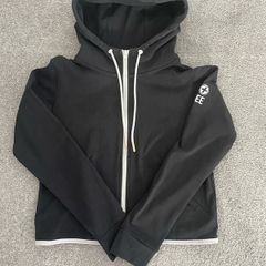 Gym + coffee crop hoodie black