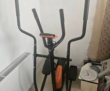Cross Trainer
