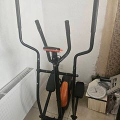 Cross Trainer