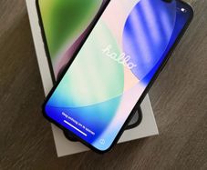 Apple IPhone 14 unlocked