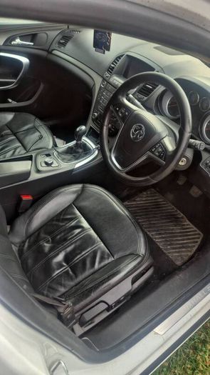 Vauxhall Insignia E700