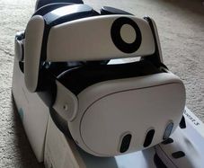 Meta Quest 3 512GB + BOBOVR S3 Pro + Complete VR Bundle