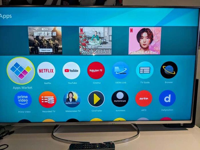 Panasonic TX-50EX700B 50-inch Smart 4K Ultra HD HDR LED TV, EX700 Series  - excellent condition