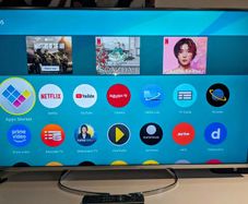 Panasonic TX-50EX700B 50-inch Smart 4K Ultra HD HDR LED TV, EX700 Series  - excellent condition