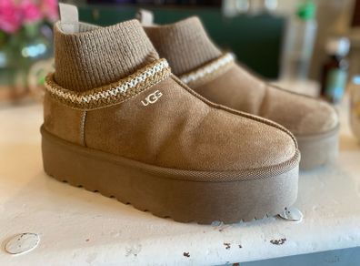 Uggs size 41 (dupes)