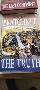 Terry Pratchett books