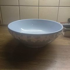 Vintage Wedgewood Ofertruria and Barlaston salad bowl