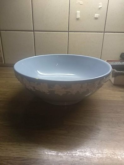 Vintage Wedgewood Ofertruria and Barlaston salad bowl