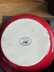 Red Pie Dish