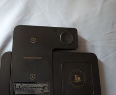 Remax 3 in 1 Wireless Charger