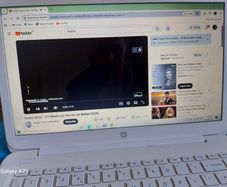 HP Stream Laptop, Model 14-ax054sa, White, 4GB Ram, 32GB HDD, Intel Celeron CPU N3060, 1.6GHz, Microsoft Edge, Chrome