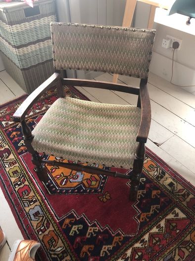 Oak nursing chair