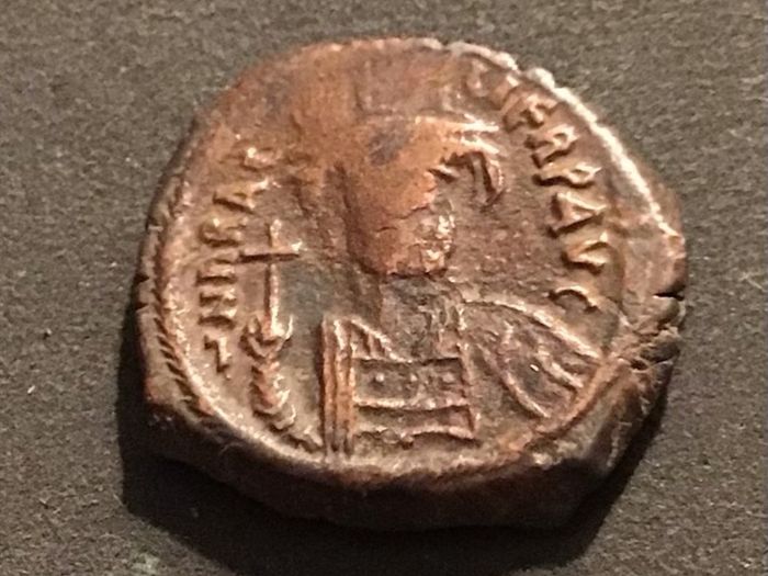 Byzantine Empire Emperor Heraclius 619 AD Follis