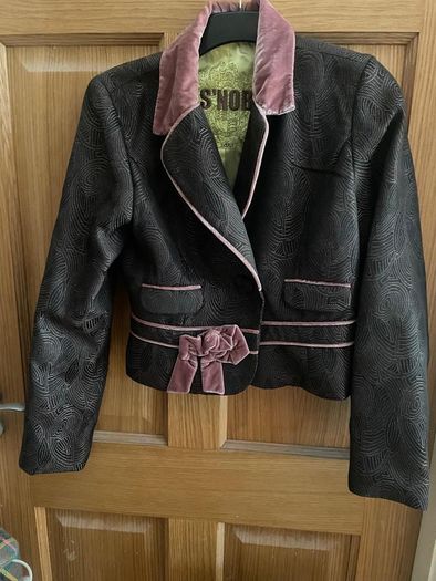 Snob ladies jacket