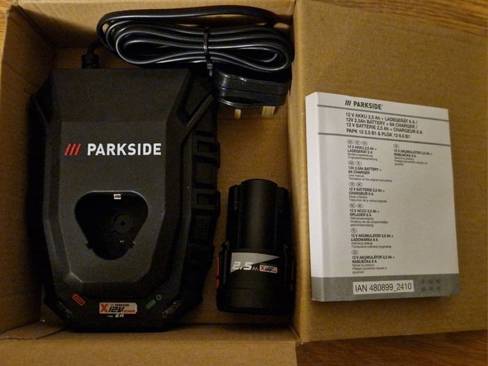 Parkside 12V 2Ah battery with 6A fast charger