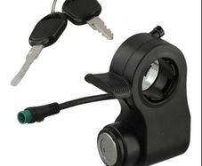 throttle scooter with 2 original keys