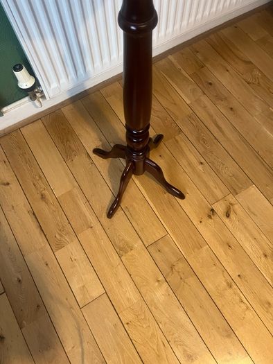 Solid maghoney plant stand. 34in high x 13in diameter