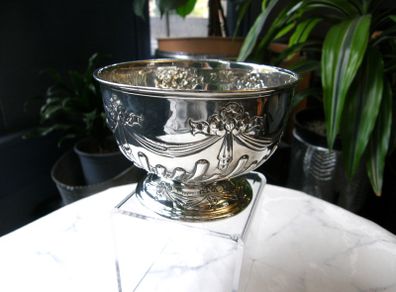 Antique Victorian Solid Silver Sugar Bowl Sheffield 1896 James and William Deakin 92g. Fully Hallmarked.