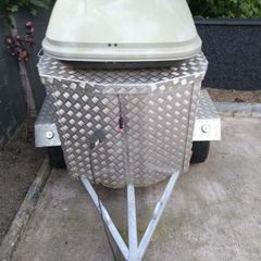Camping trailer