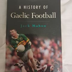 A History of Gaelic Football Book